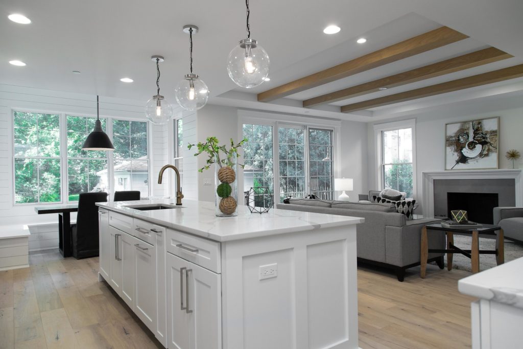 Modern kitchen saloon